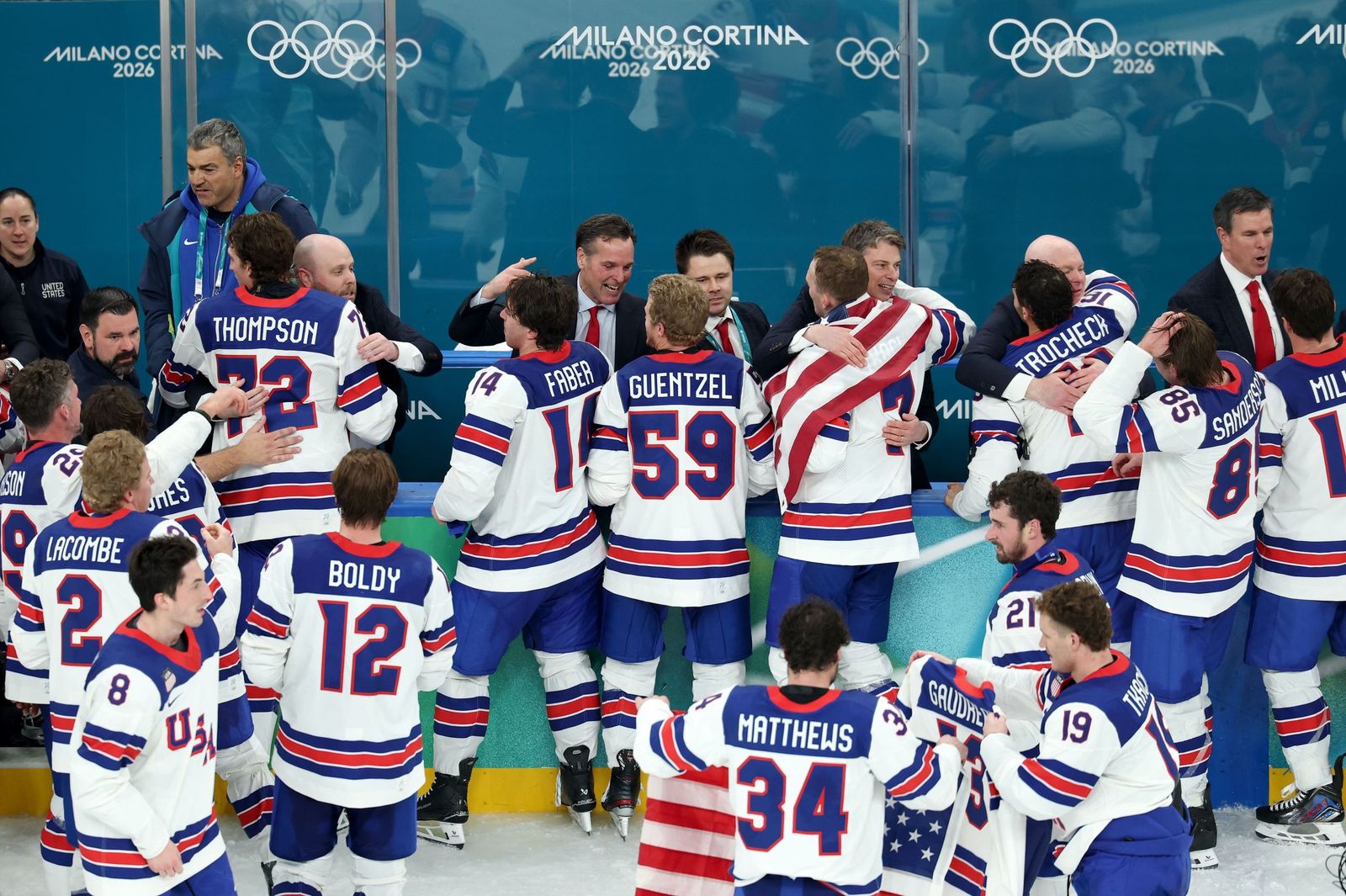 Las mejores fotos de los Juegos Olímpicos de invierno Milán Cortina d'Ampezzo 2026 | Ceremonia de clausura y jornada 17 y última