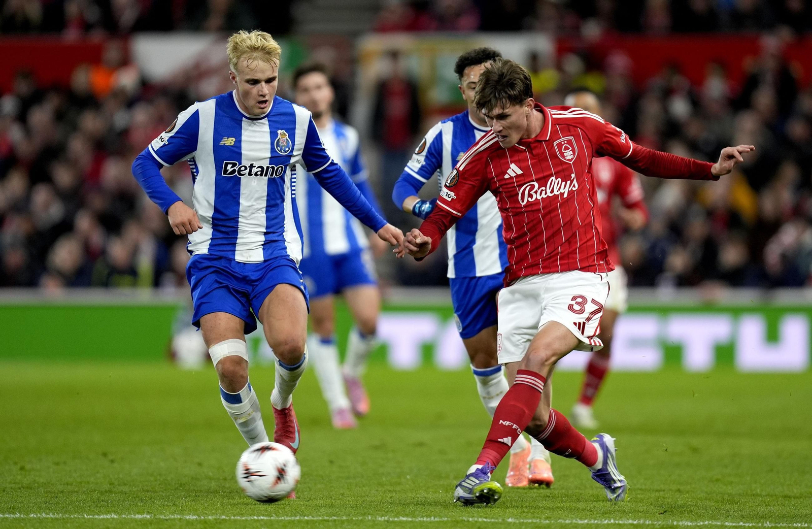 Nottingham Forest-Oporto (30).jpg