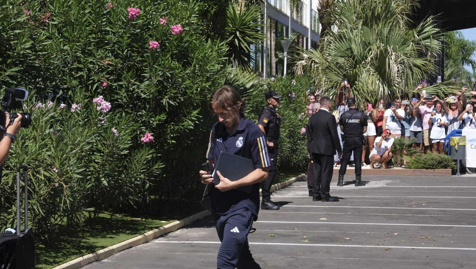 La llegada del Real Madrid a Almería en imágenes