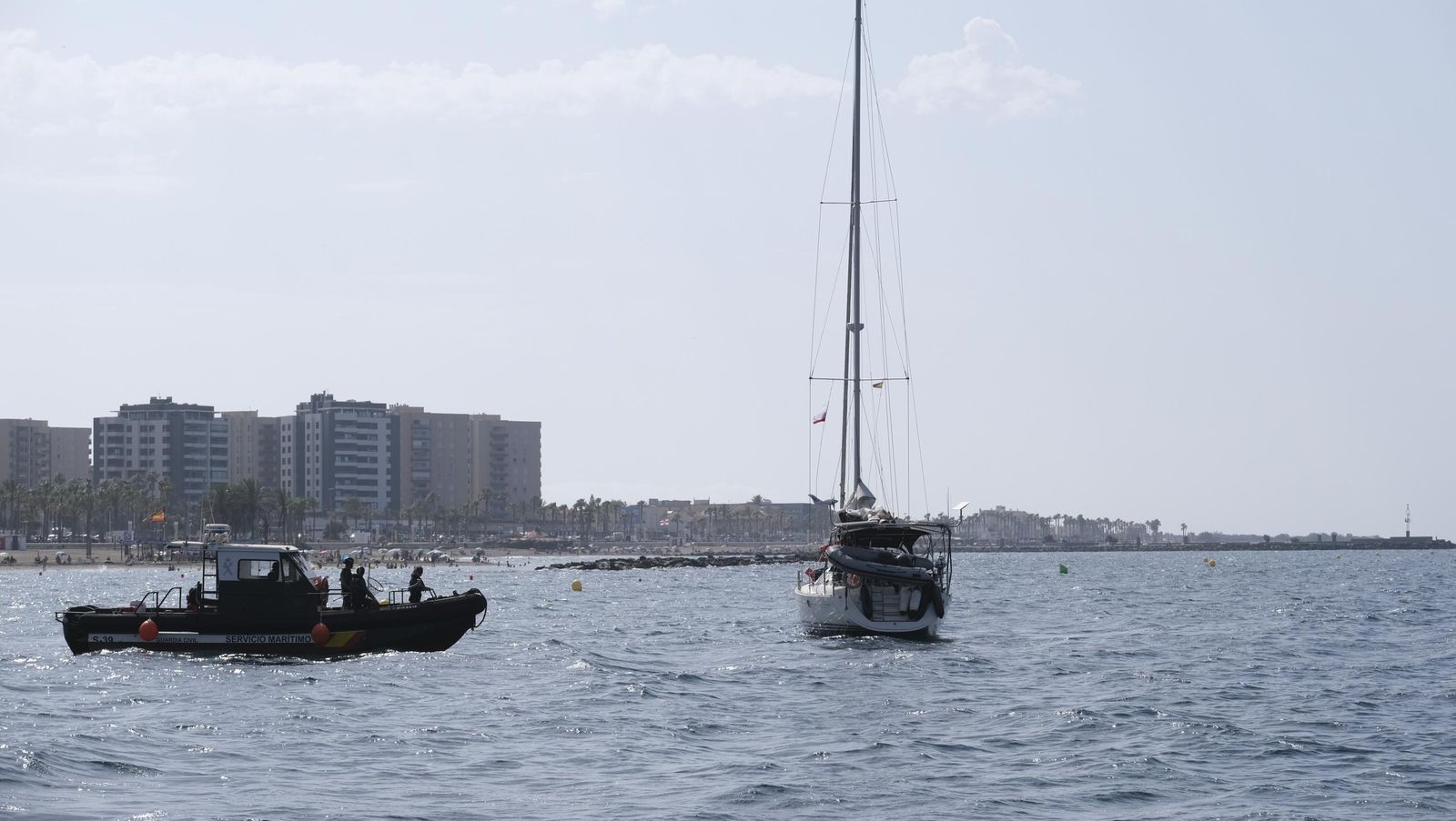 Patrullaje con el Servicio Marítimo de la Guardia Civil, en imágenes