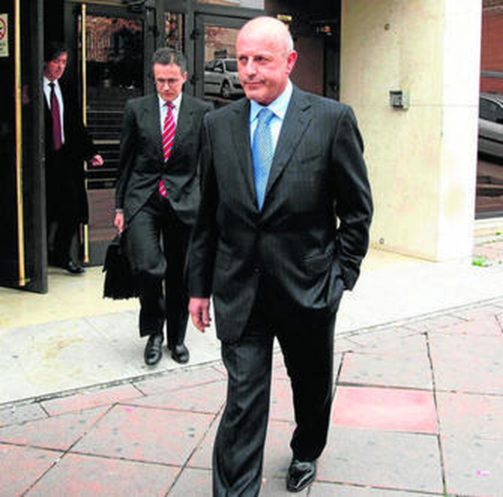 El empresario Tomás Olivo, a la salida de los Juzgados de Caleta en una imagen de archivo.