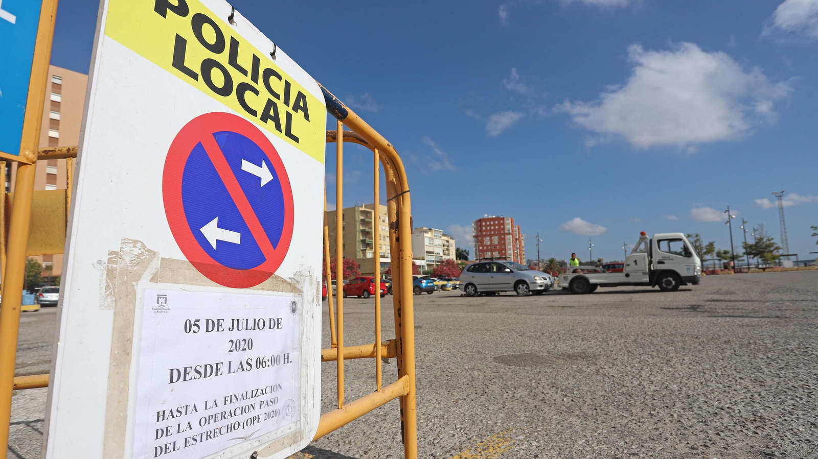 Cierre del aparcamiento del Llano Amarillo