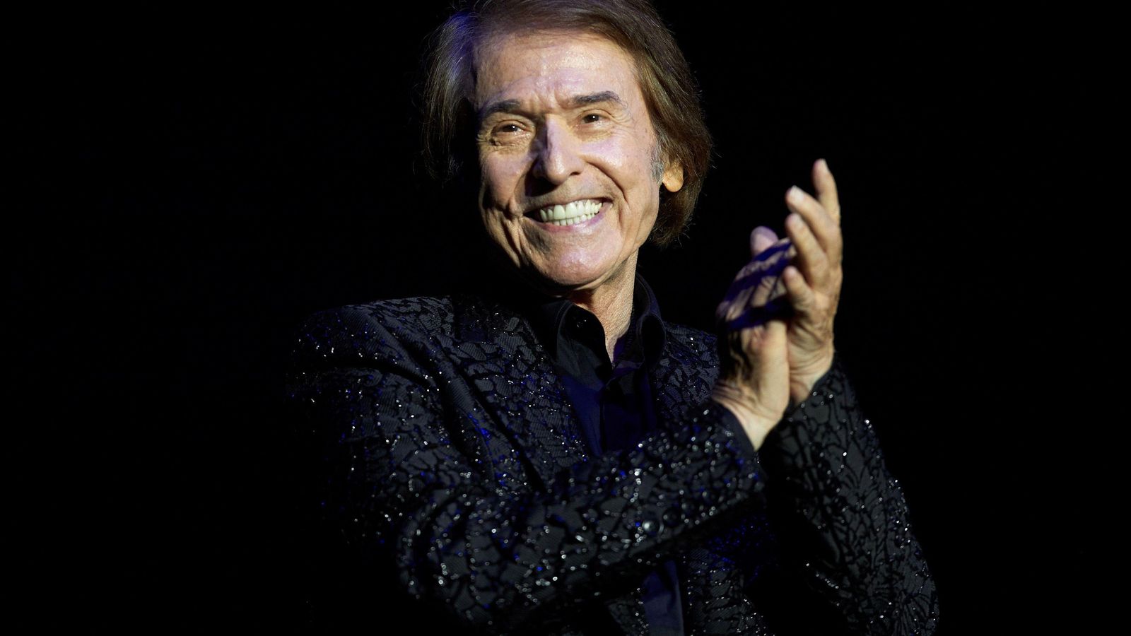 El cantante Raphael.