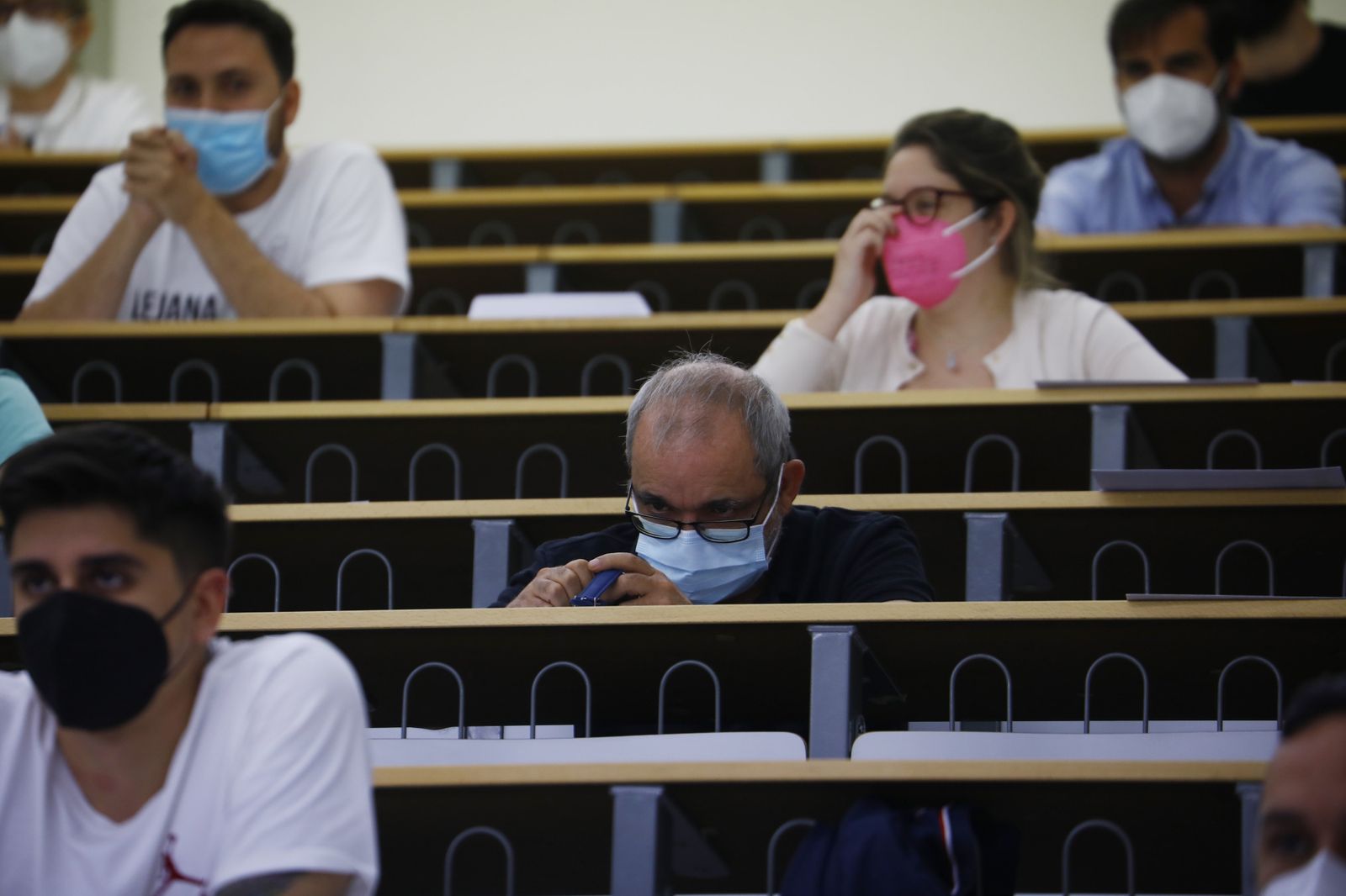 Las oposiciones de Secundaria en Córdoba, en imágenes