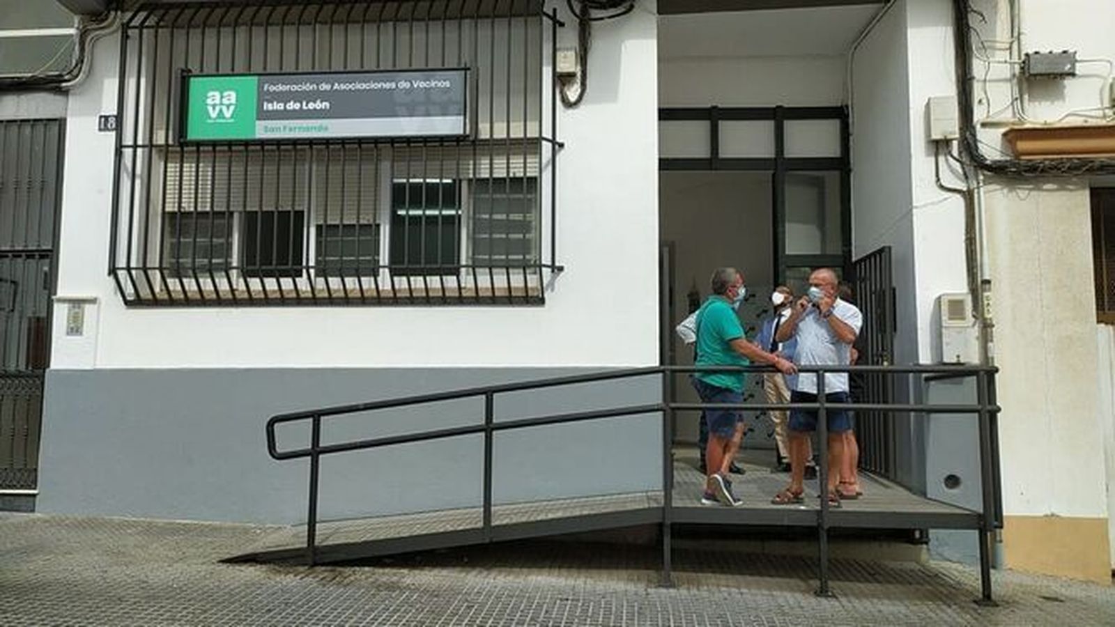 Sede de la Federación de AA.VV Isla de León en la calle San Bruno de San Fernando.