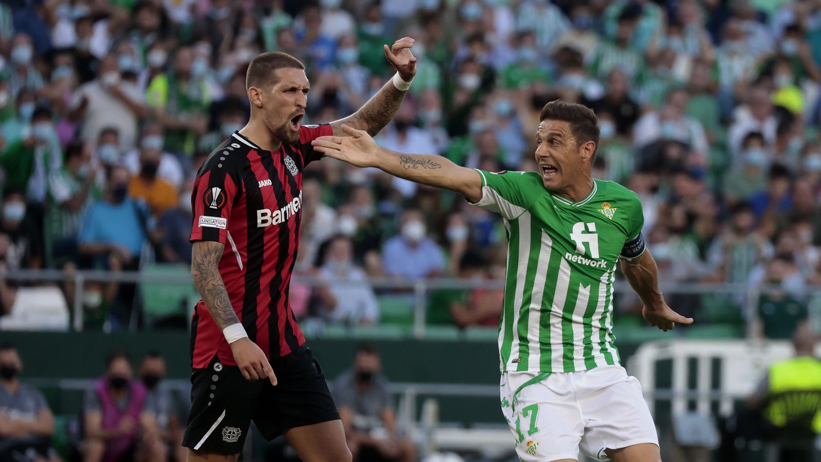 Las imágenes del Betis contra el Bayern Leverkusen