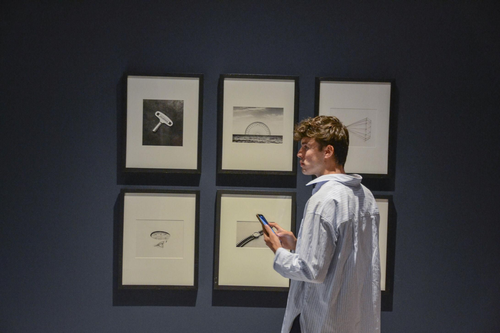 La nueva exposición de Chema Madoz en Granada, en imágenes