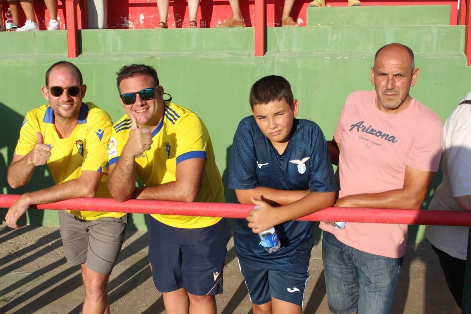 Las imágenes del amistoso entre el Barbate y el Cádiz CF