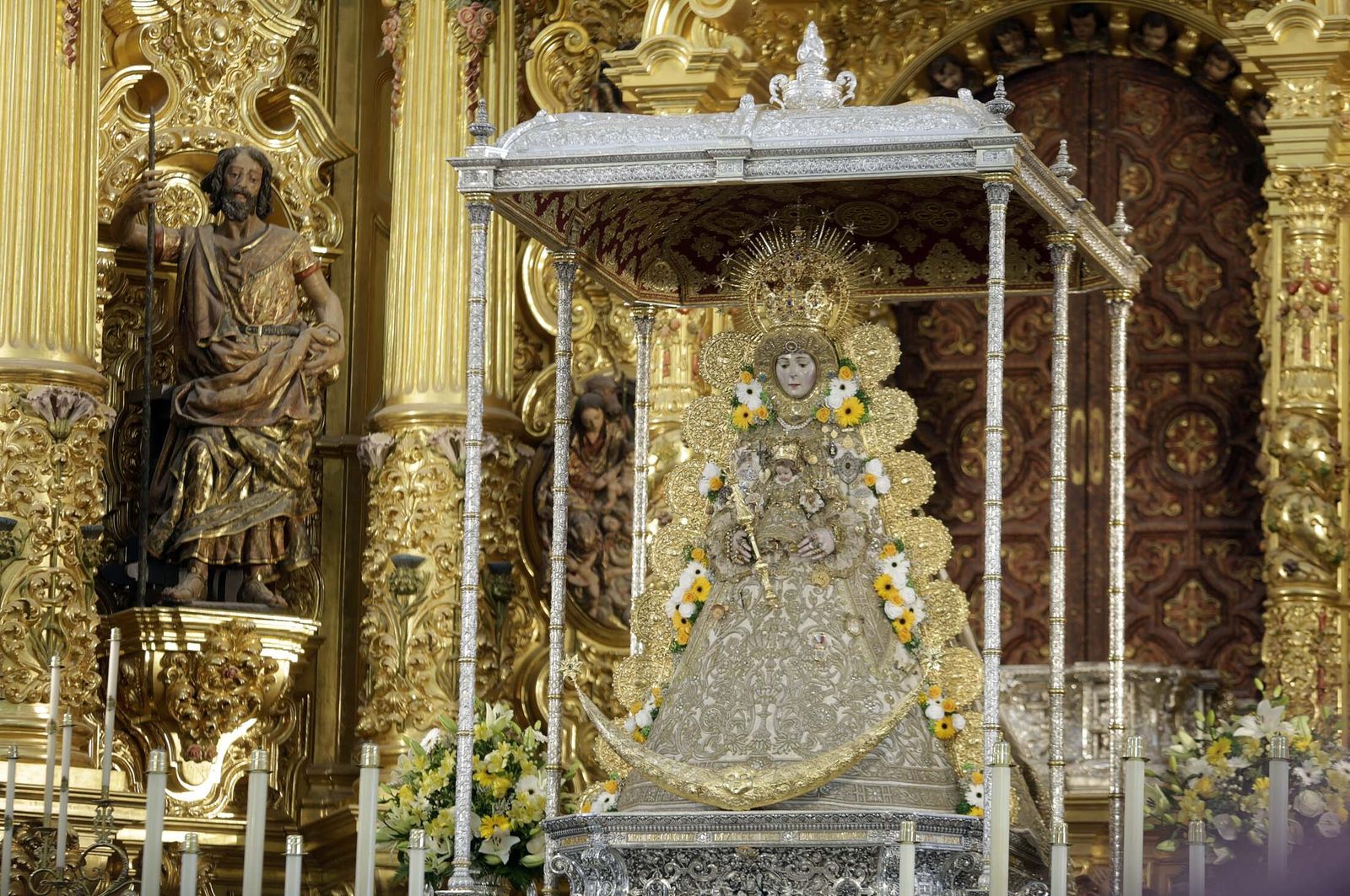 El Rocío 2023: Imágenes de ambiente y presentaciones de las Hermandades