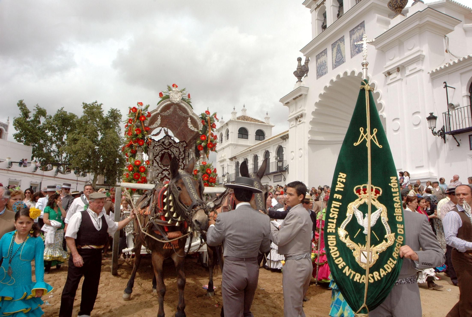 Hermandad Matriz, filiales y presentación. Hermandad de Gibraleón.