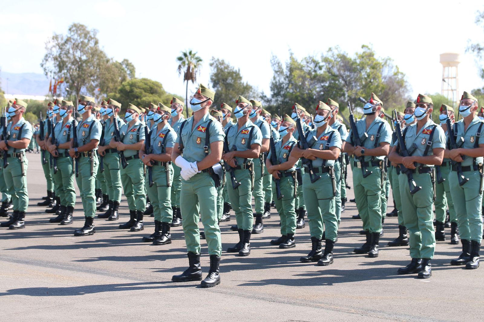 Fotogalería El Jefe del Estado Mayor del Ejército preside el acto conmemorativo del CI aniversario de La Legión