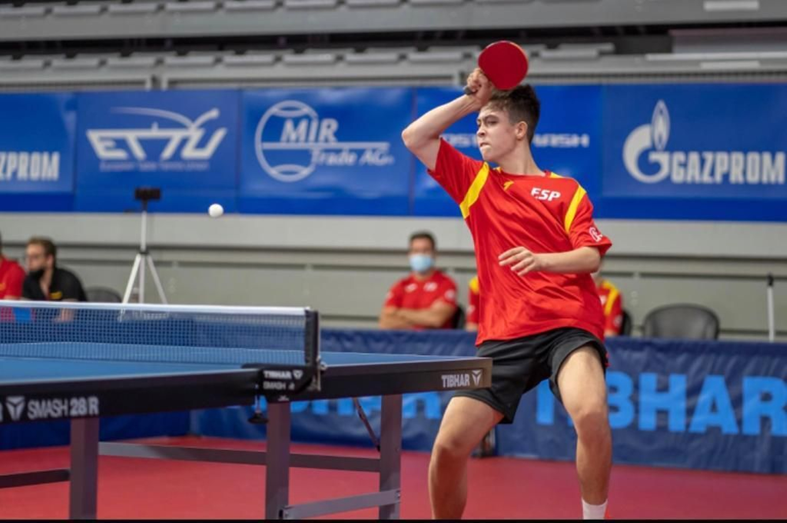 Hugo Urquízar en plena acción.