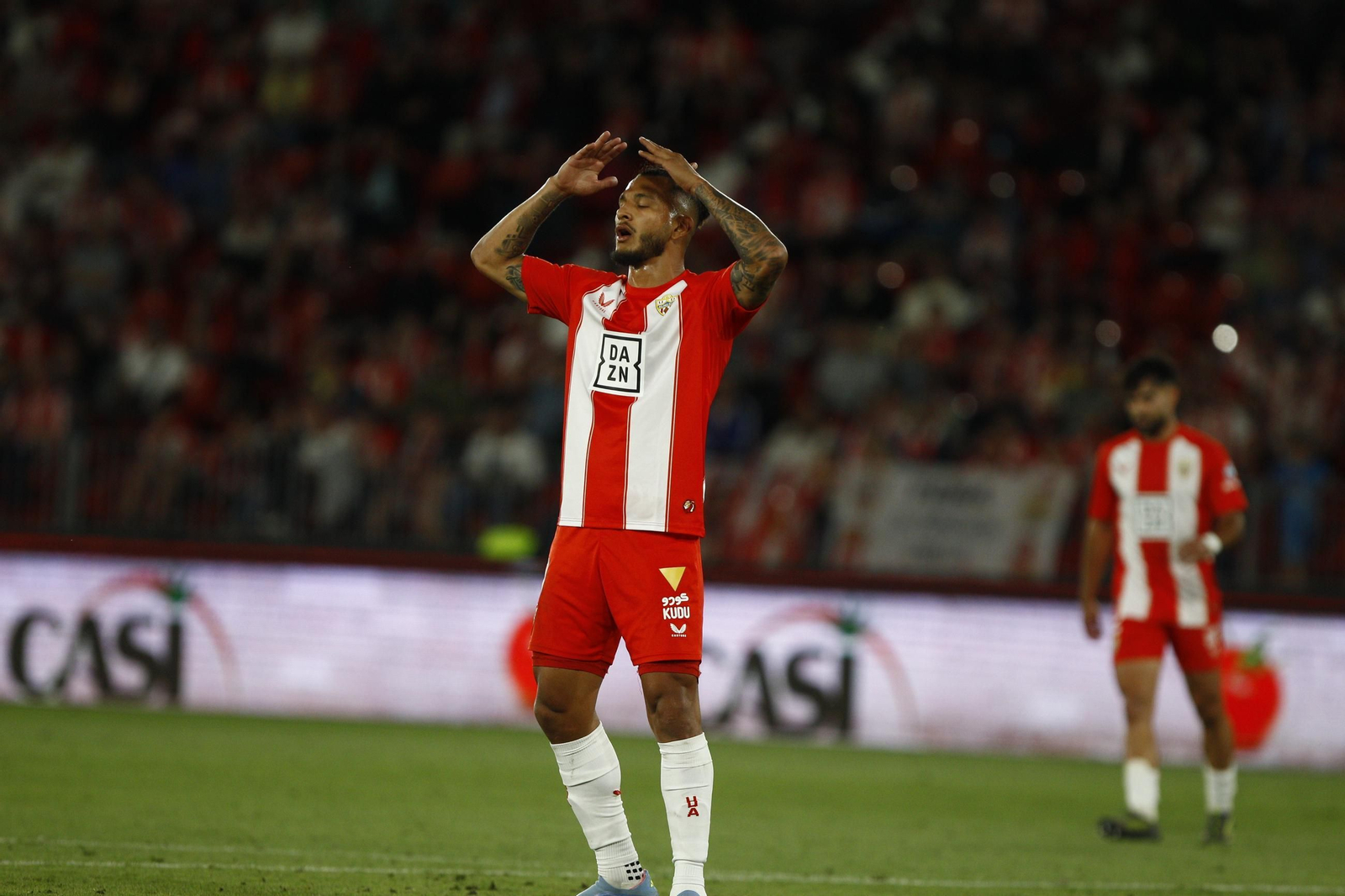 U.D. Almería-Racing de Santander, en imágenes