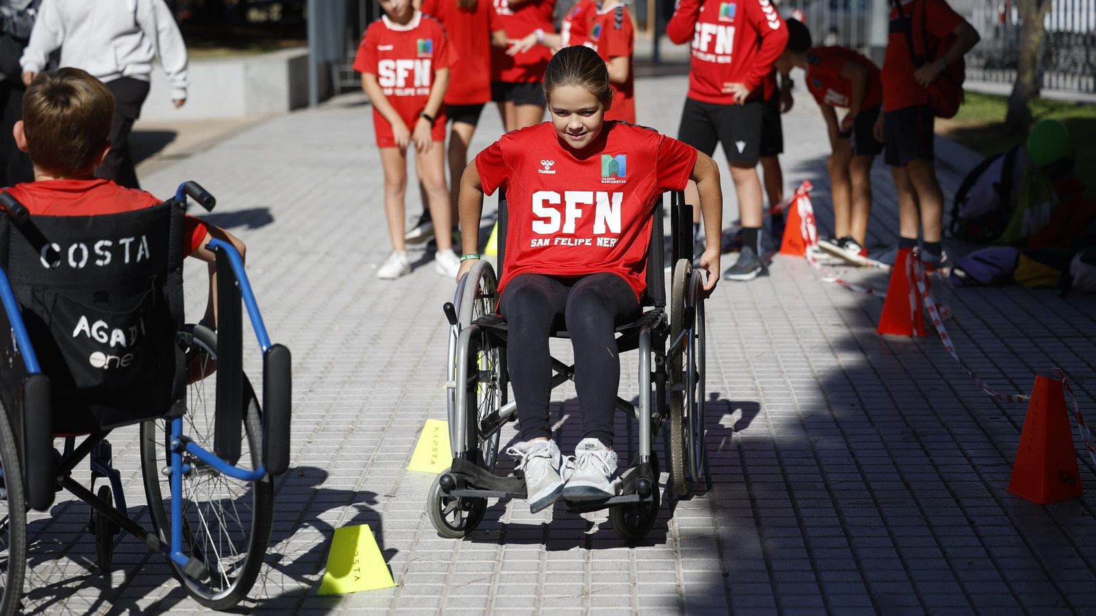 Circuito para conocer mejor las dificultades de movilidad de las personas en silla de ruedas.