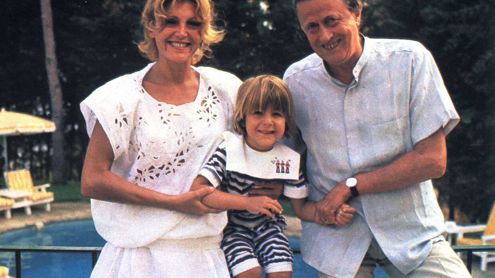 La pareja, con Borja, hijo de ella al que el barón dio su apellido.