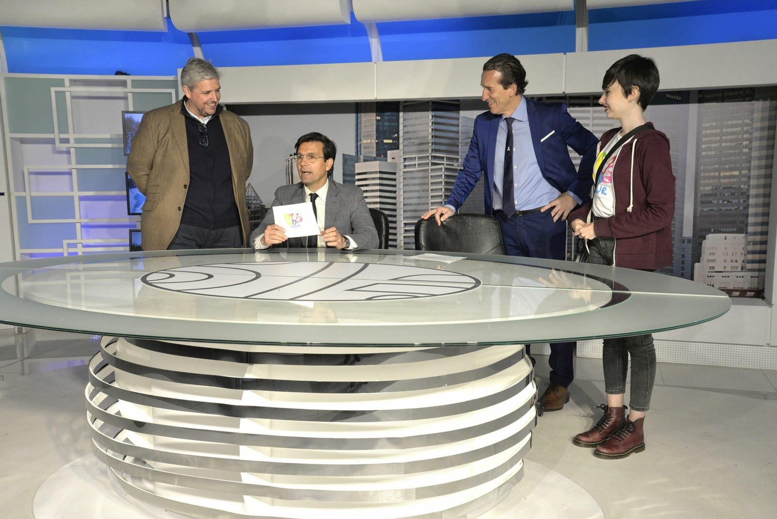 El alcalde ha visitado hoy la muestra