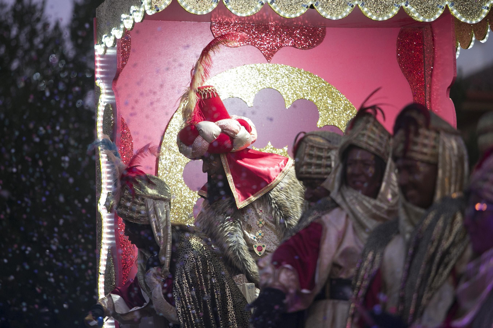 Las imágenes de las cabalgatas de Reyes en la provincia de Málaga