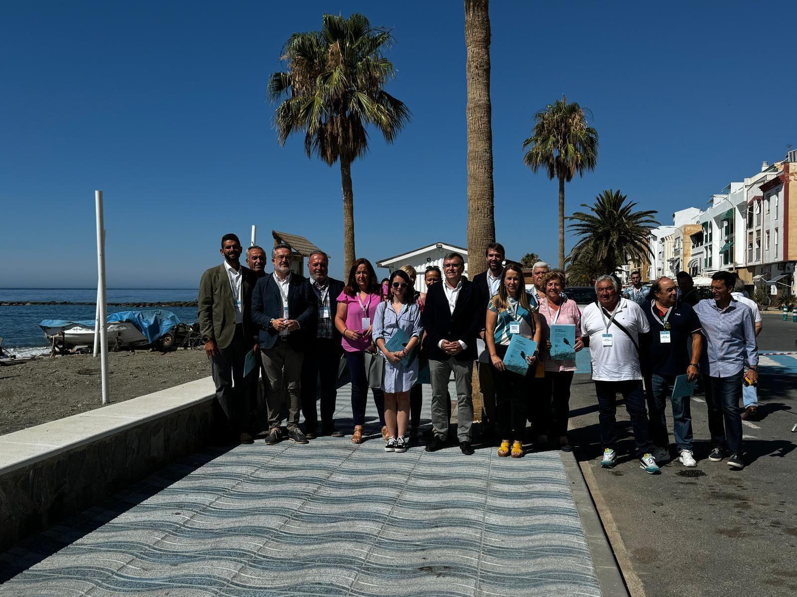Foto de familia durante la jornada Foto de familia durante la jornada