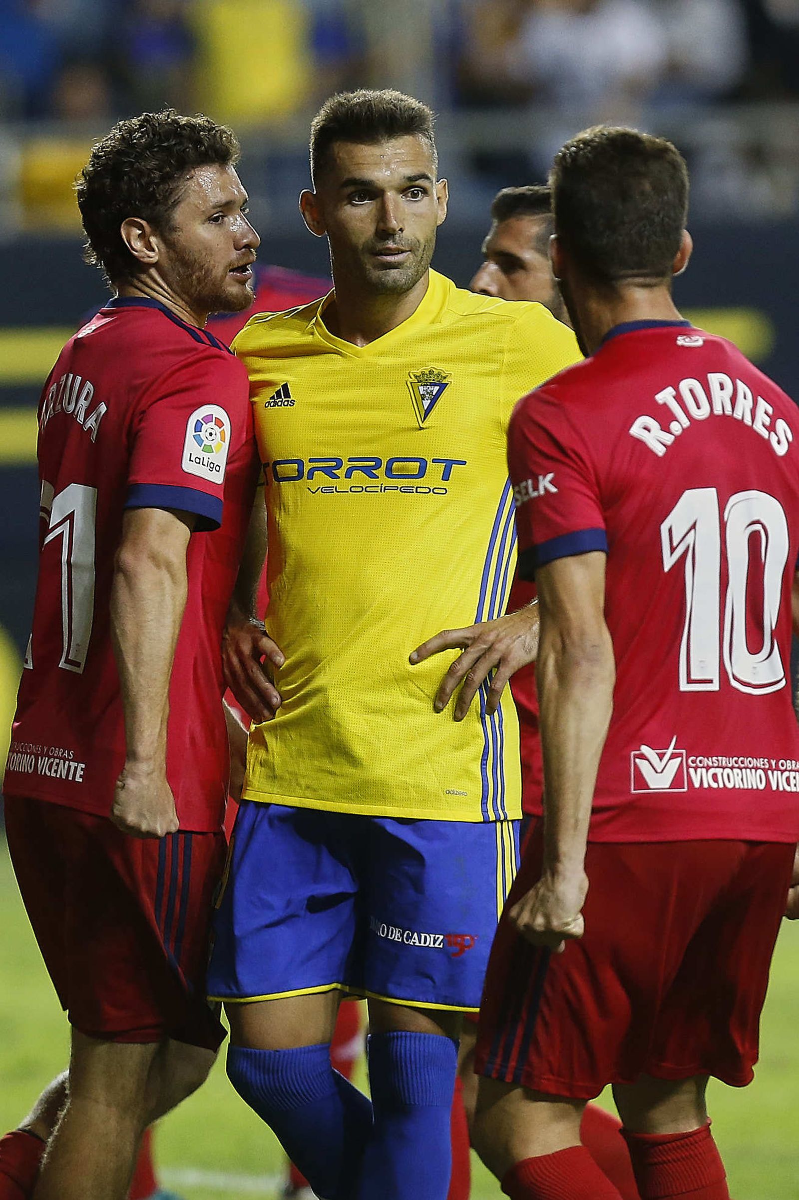 Las imágenes del Cádiz-Osasuna