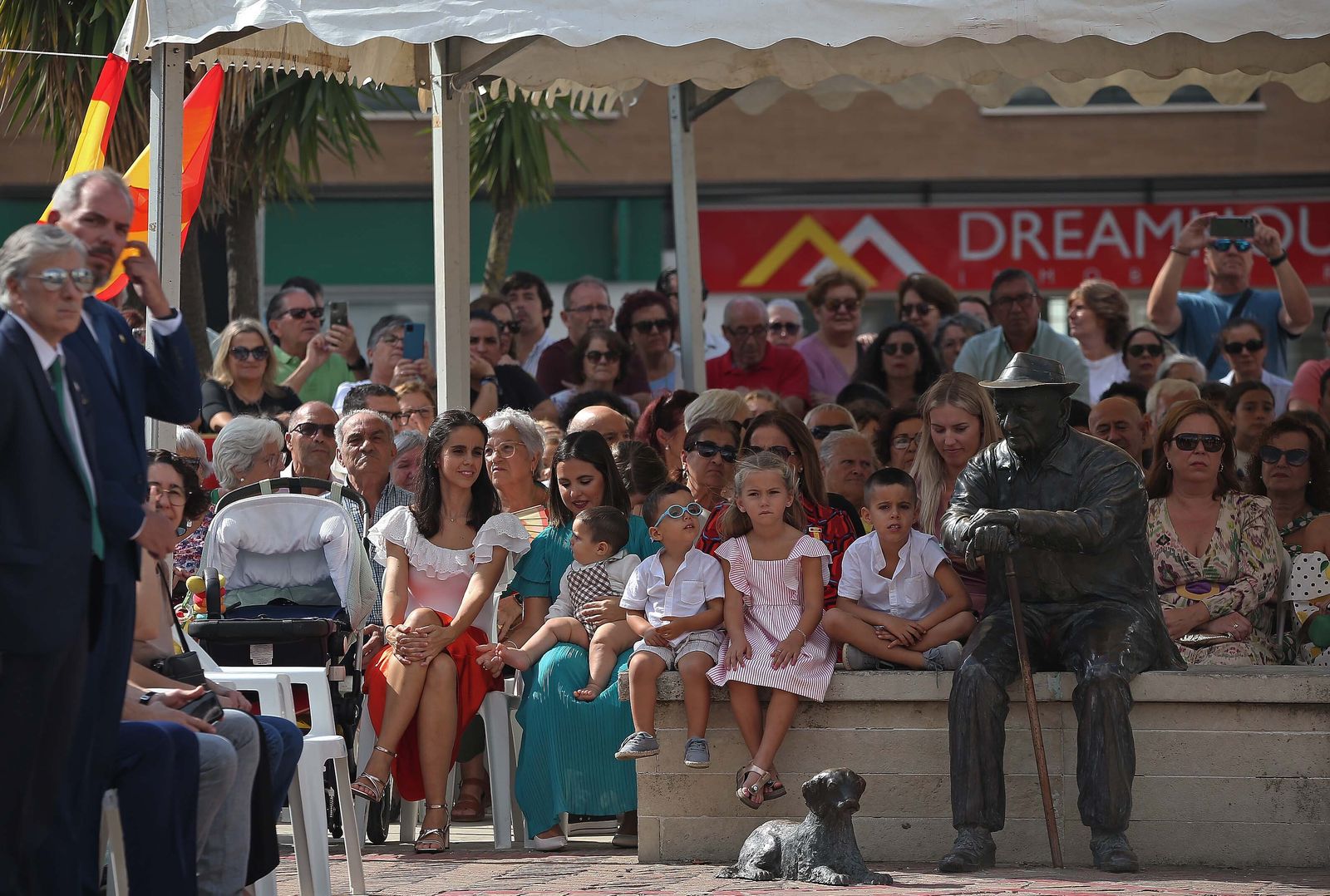 Fotos de la celebración de la Virgen del Pilar en Los Barrios