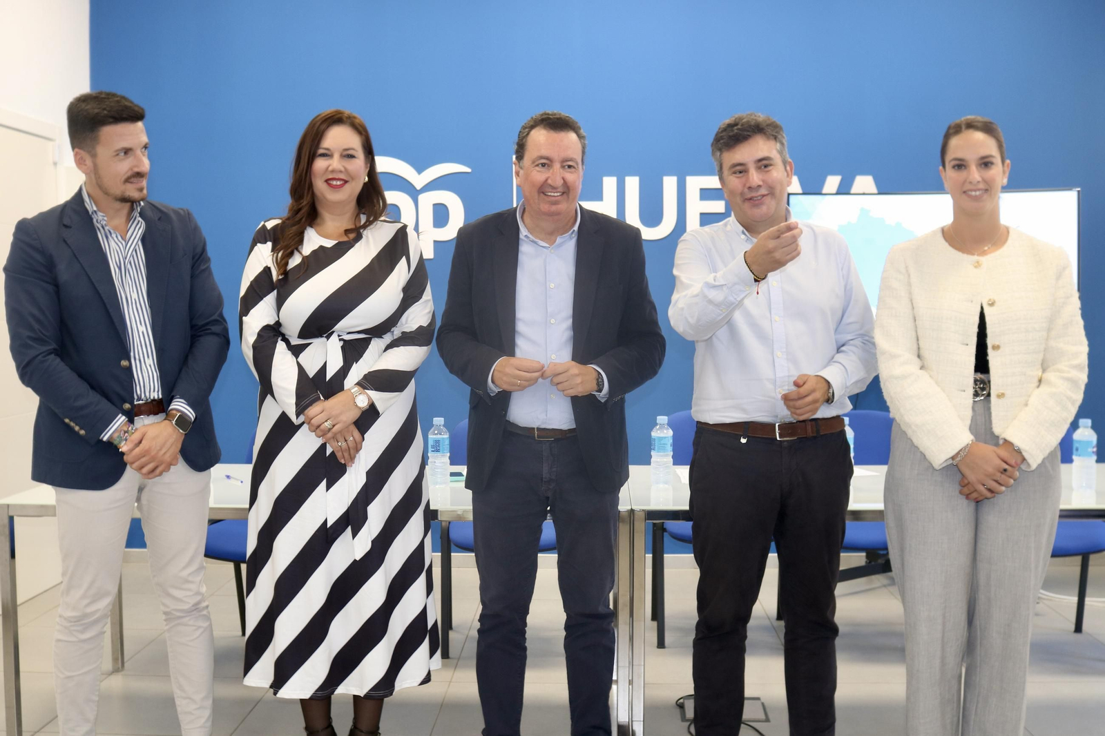 Adrián Cano, Rocío Moreno, Manuel Andrés González, Adolfo Verano y Milagros Romero.