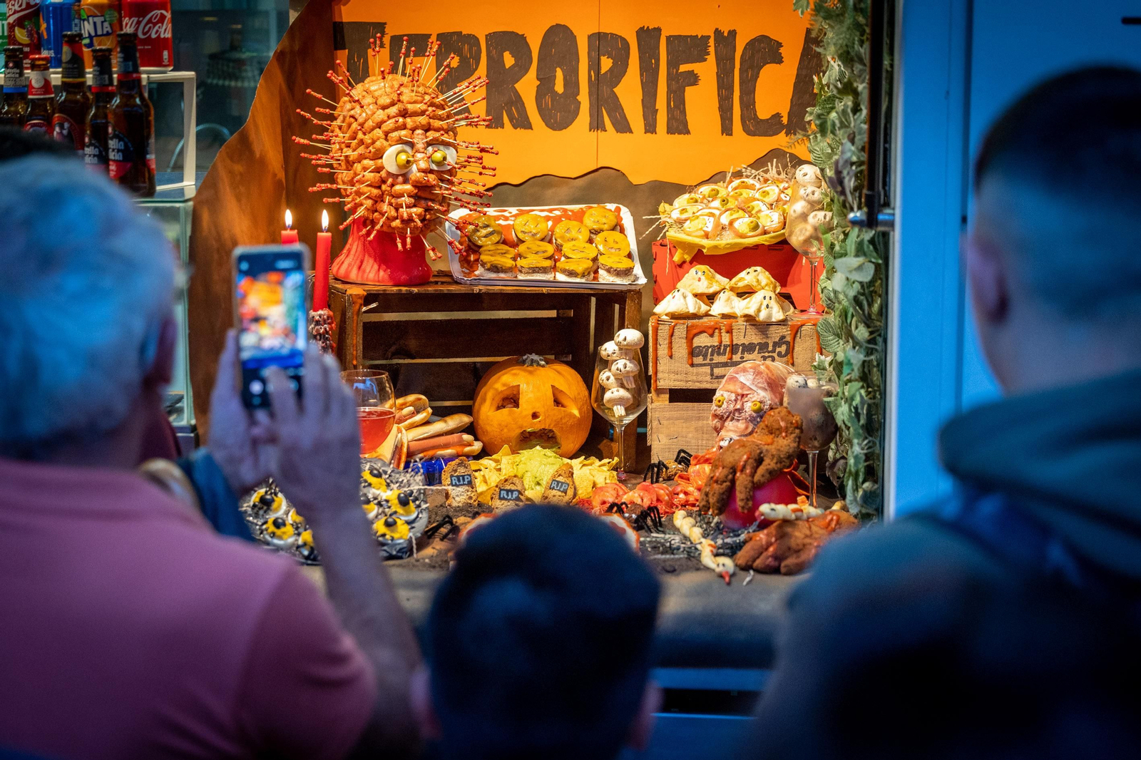 Imágenes de la celebración de los Tosantos en Cádiz