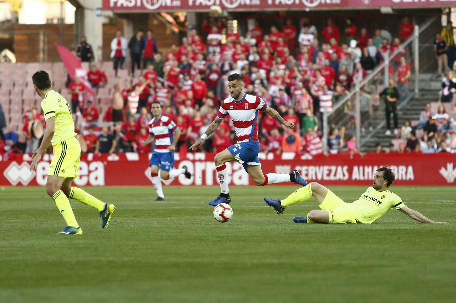 Vadillo se marcha por velocidad de un jugador del Zaragoza