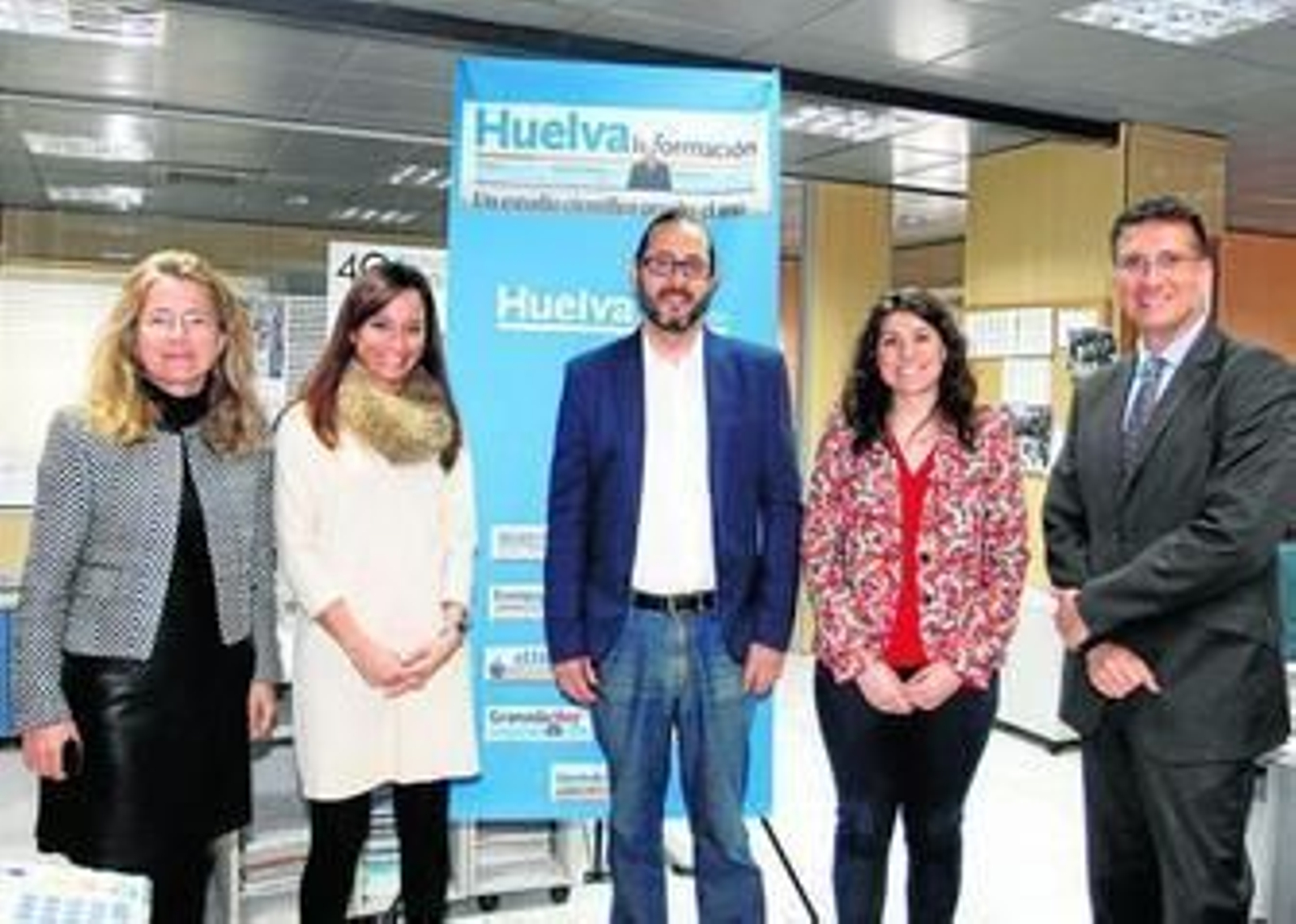 Adelaida Mellado, Rocío Pizarro, Marcos Gualda, Isabel Martín y Javier Chaparro, ayer.