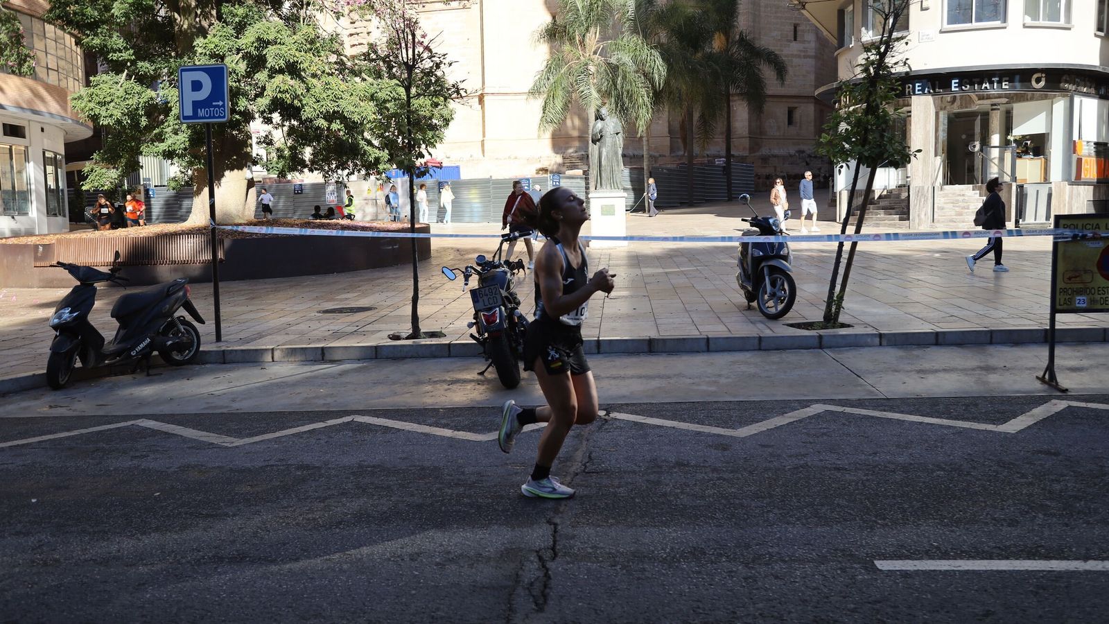 Búscate en las fotos de la Carrera de la Prensa en Málaga