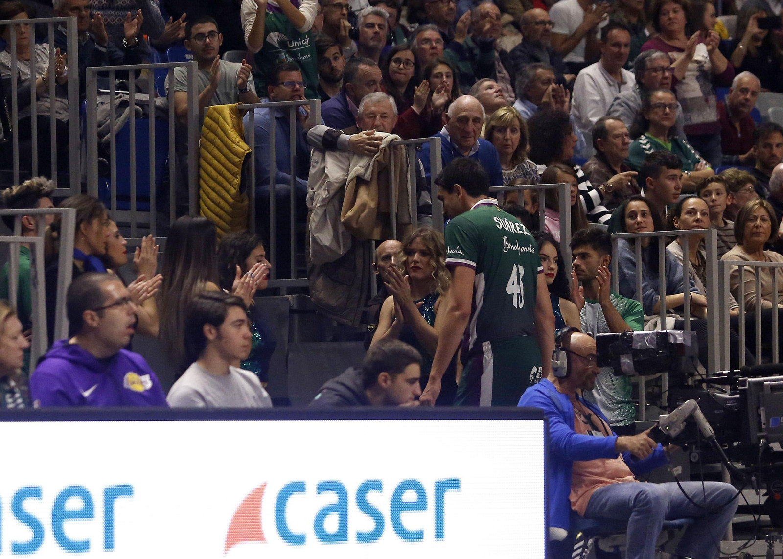 Los fotones de la agónica victoria del Unicaja ante el Gran Canaria