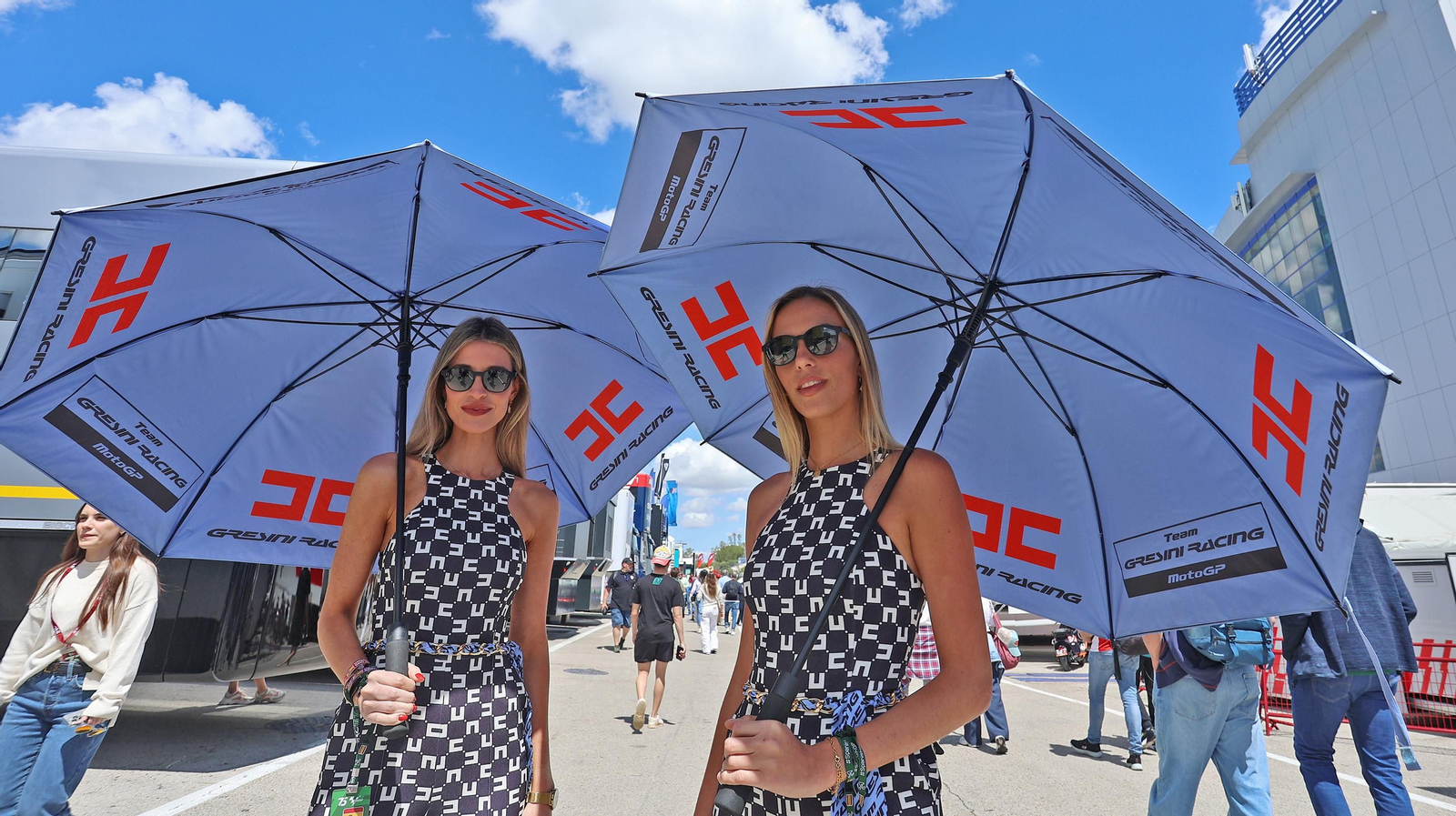 Imágenes del gran ambiente el domingo de carreras MotoGP en el Circuito de Jerez