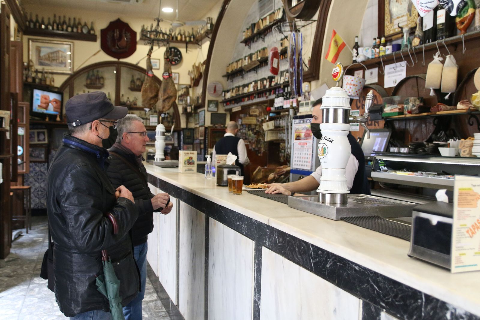 ¿Qué bares son los más carismáticos para la Semana Santa de Almería
