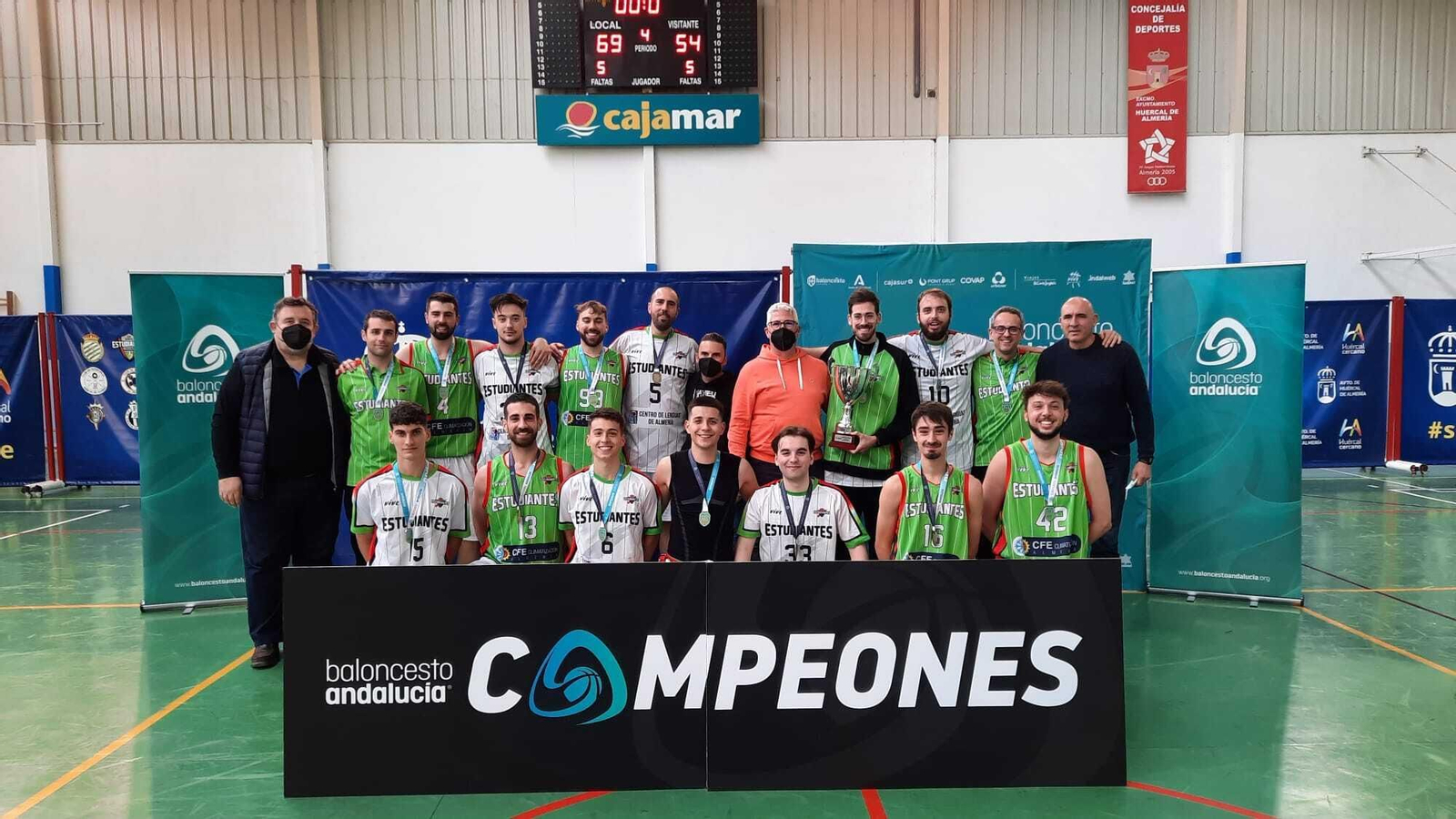 Estudiantes Huércal de Almería logra el ascenso a 1ª División Nacional masculina
