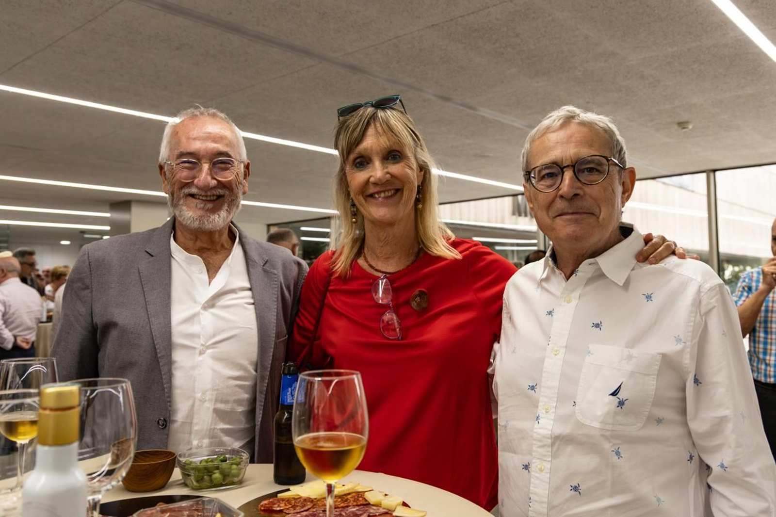 Asi ha sido el homenaje a Arturo Ruiz.