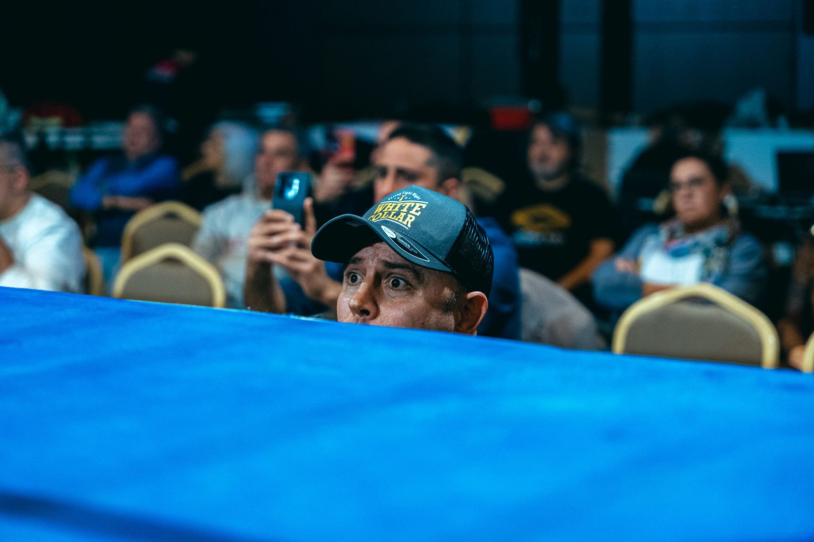 En imágenes: golpes solidarios en una impresionante White Collar Boxing