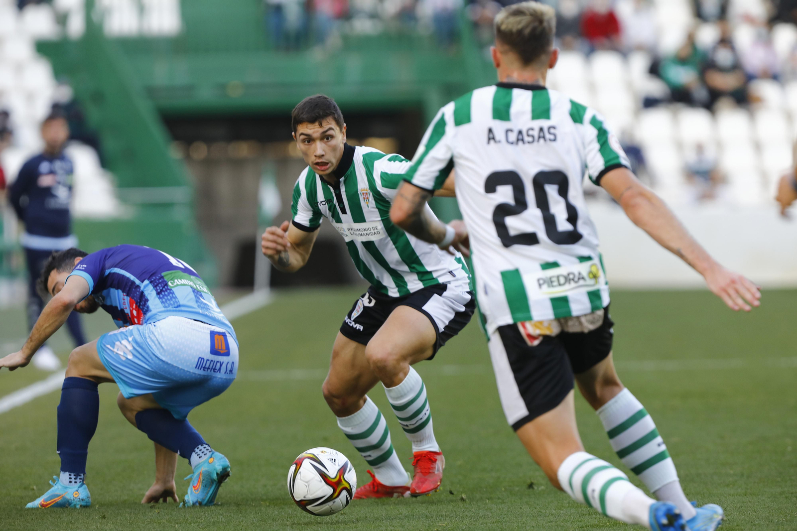 Las imágenes de la victoria del Córdoba CF ante el CD Coria