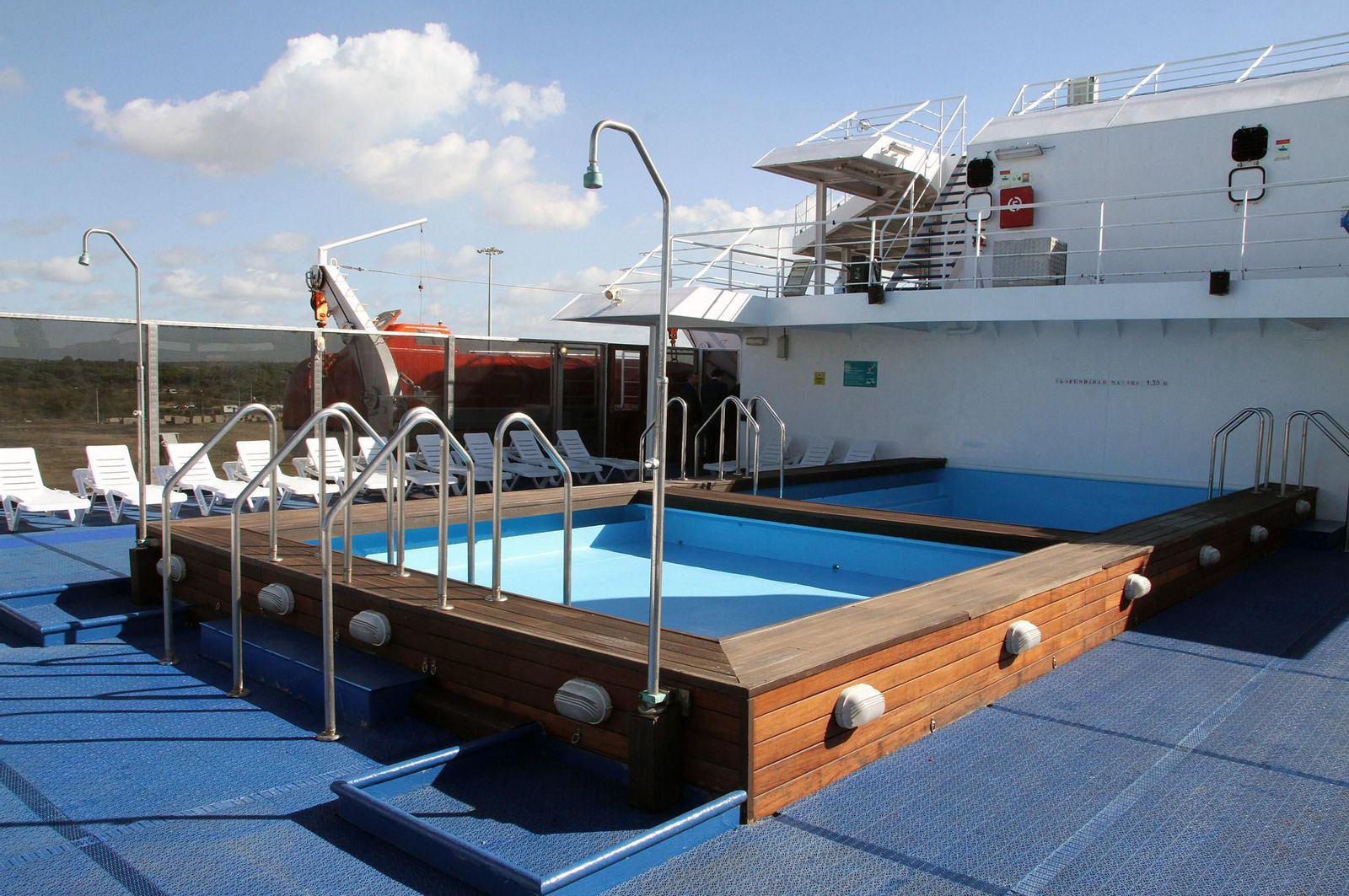 Balearia,  Fred Olsen y el Puerto de Huelva presentan la nueva línea entre Huelva y Canarias, en imágenes