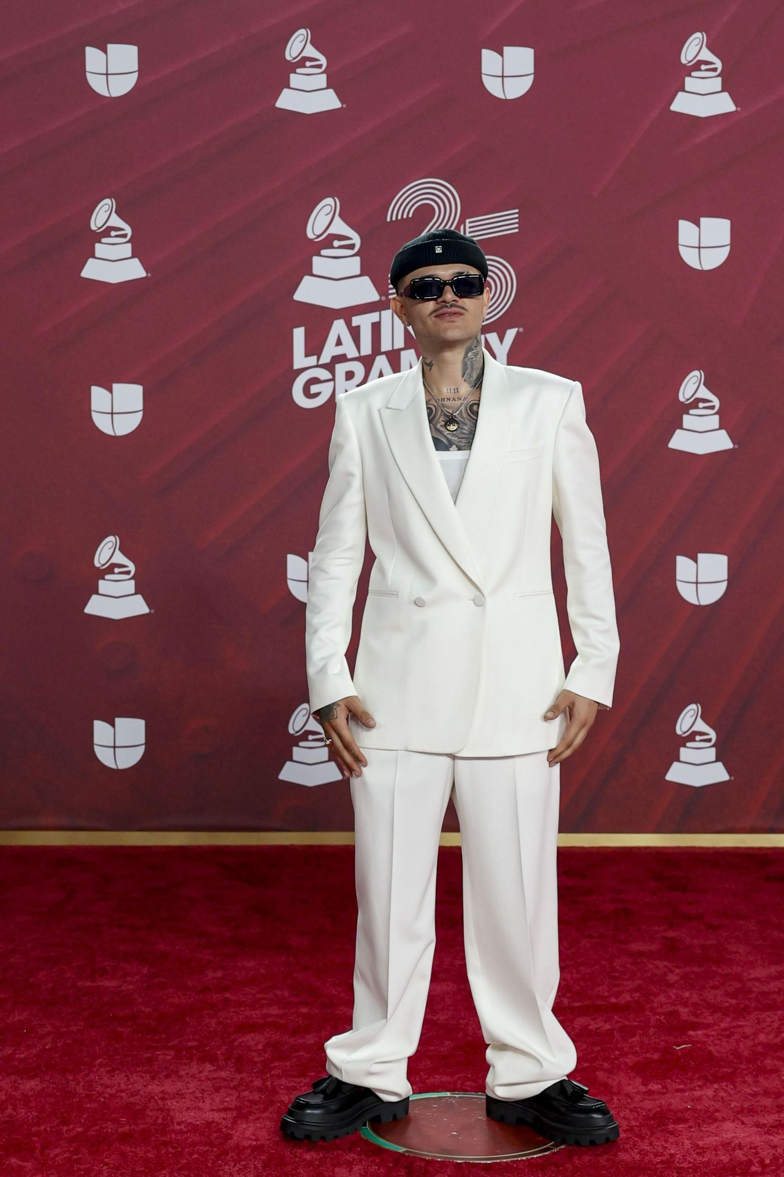 Todos los famosos, tendencias y curiosidades en la alfombra roja de la 25 edición de los Grammy Latinos