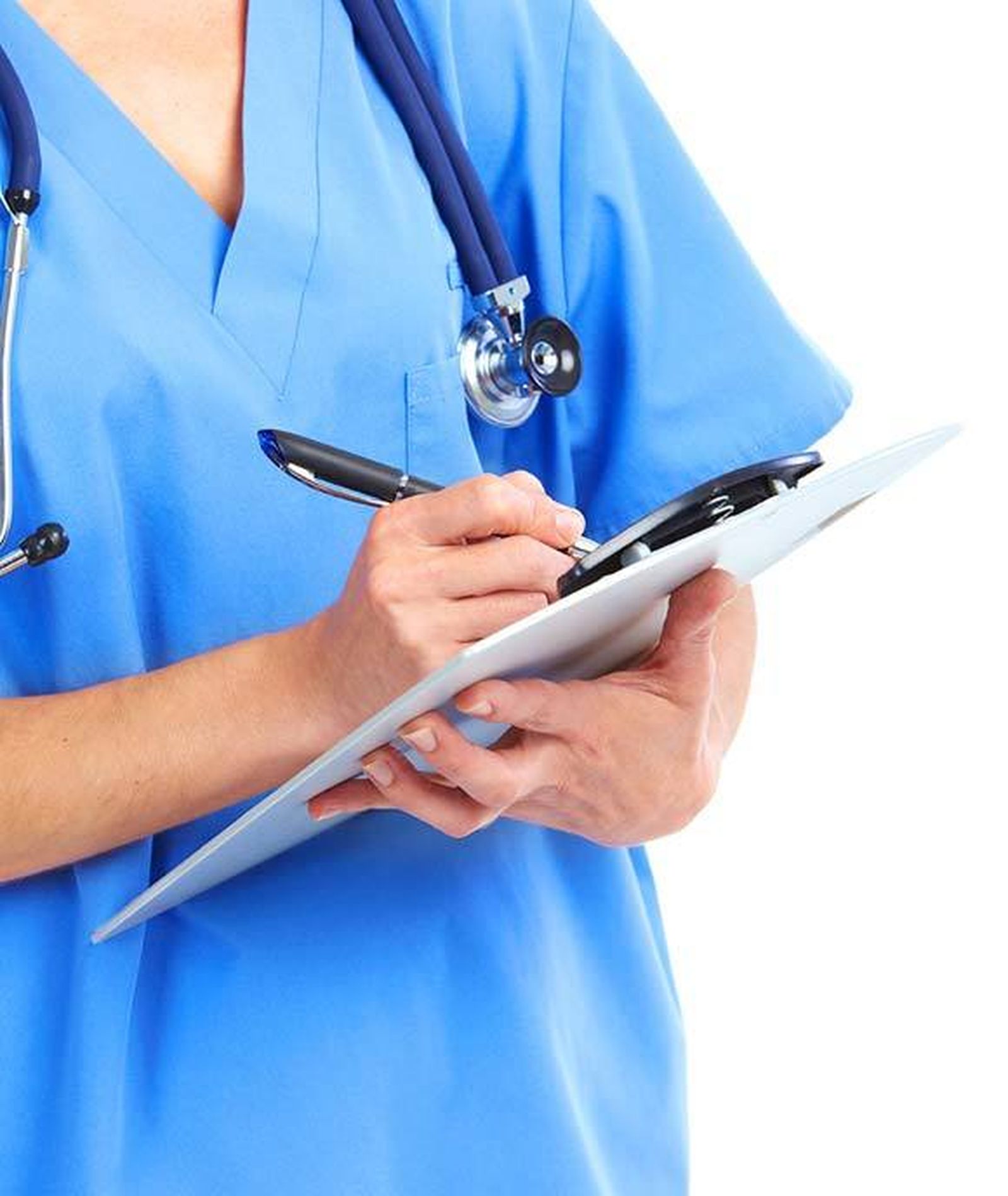 Comerciales, administrativos, ingenieros y médicos, los más demandados