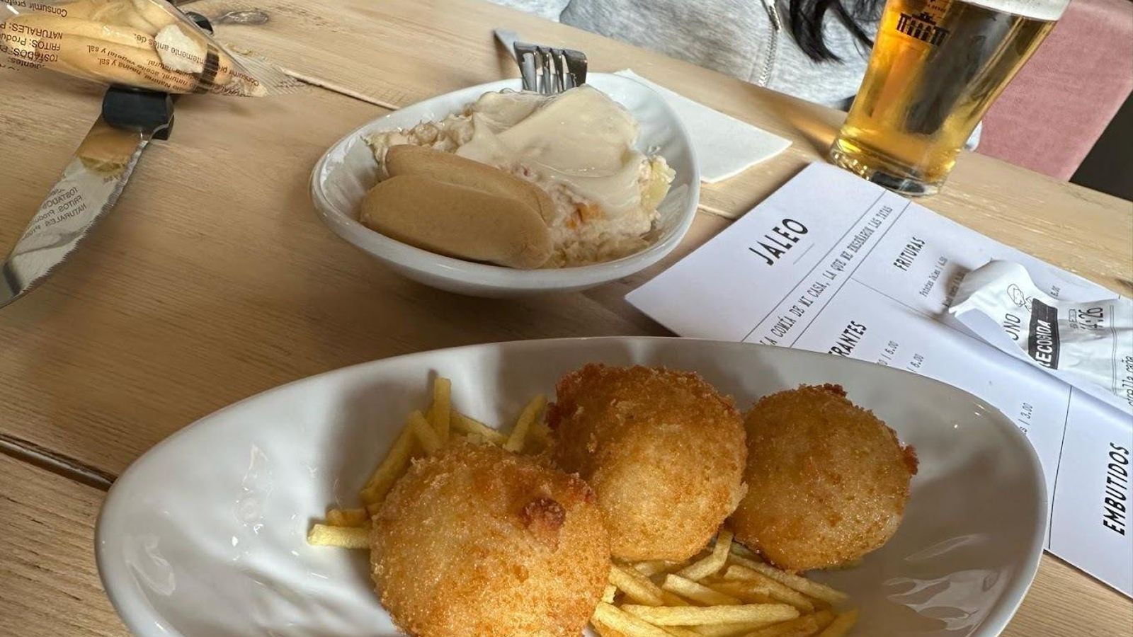 Platos de Jaleo, en Jerez.