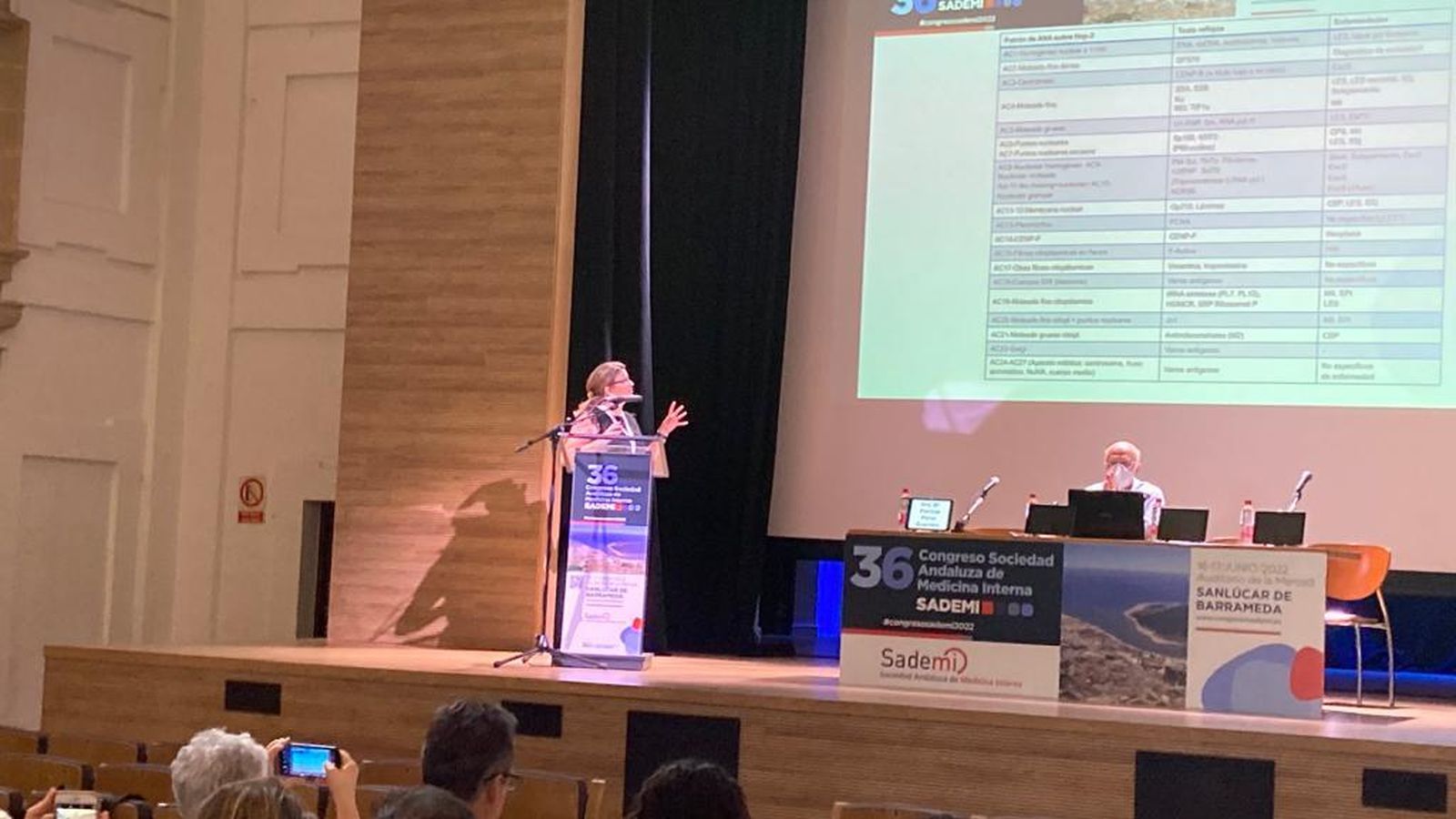 Una de las ponencias a lo largo de la jornada de este jueves