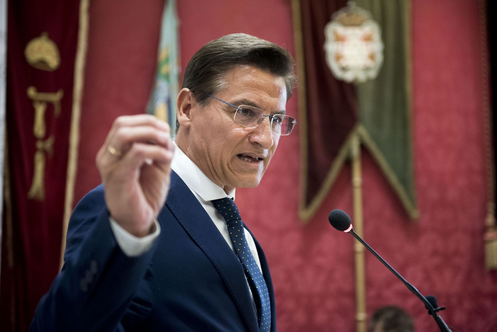 Luis Salvador, alcalde de Granada.