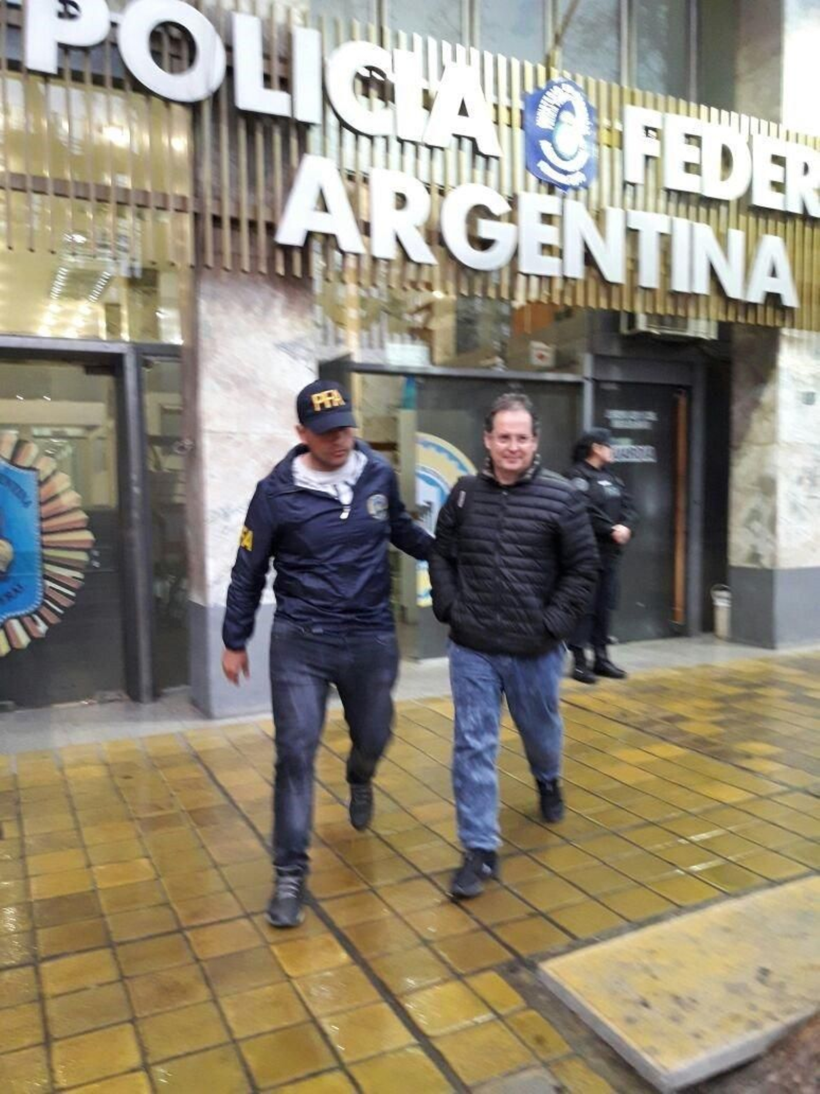 Carlos Fernández cuando fue detenido en Argentina Carlos Fernández cuando fue detenido en Argentina