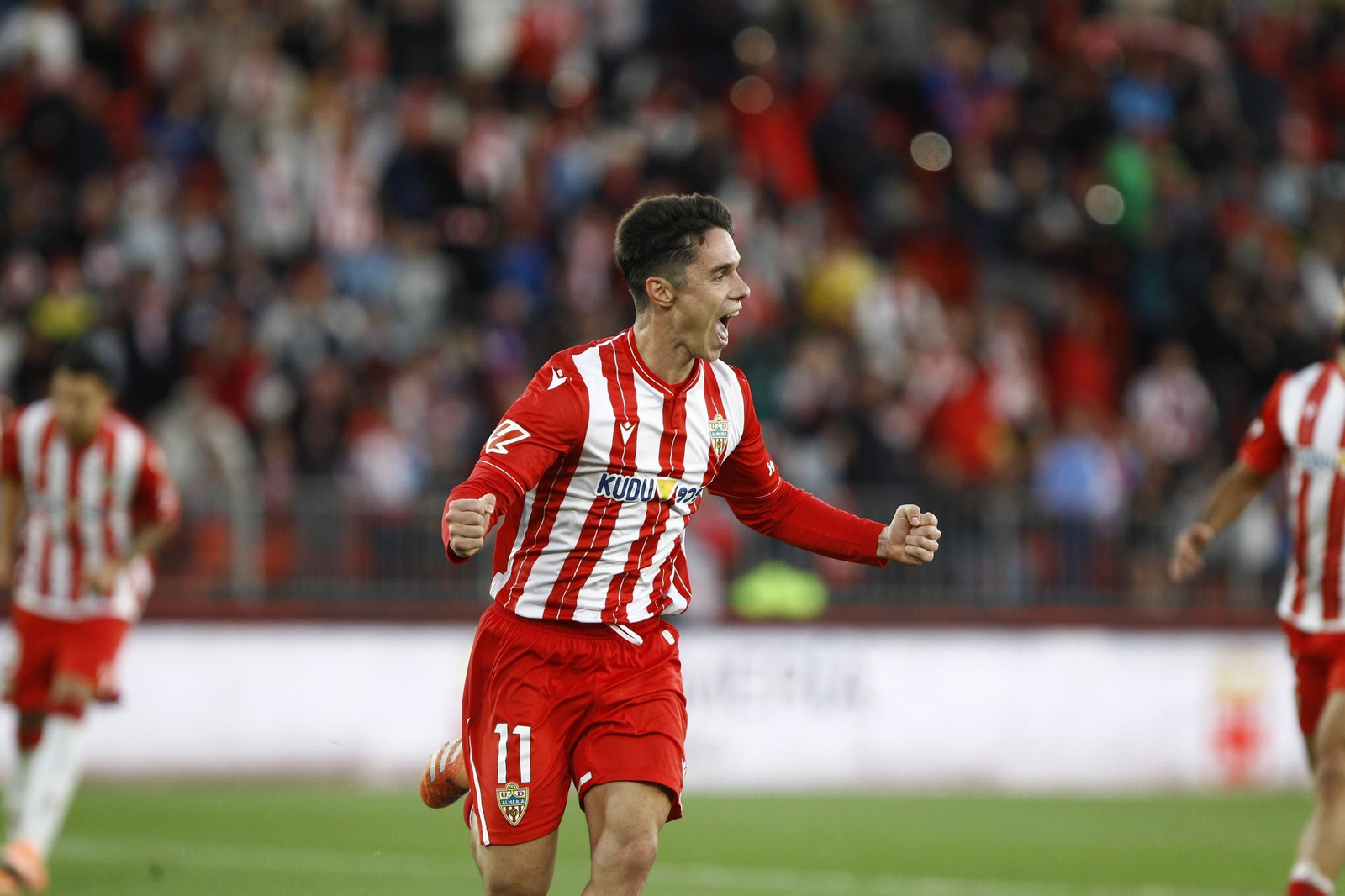 El partido U.D. Almería-Cádiz C.F. en imágenes