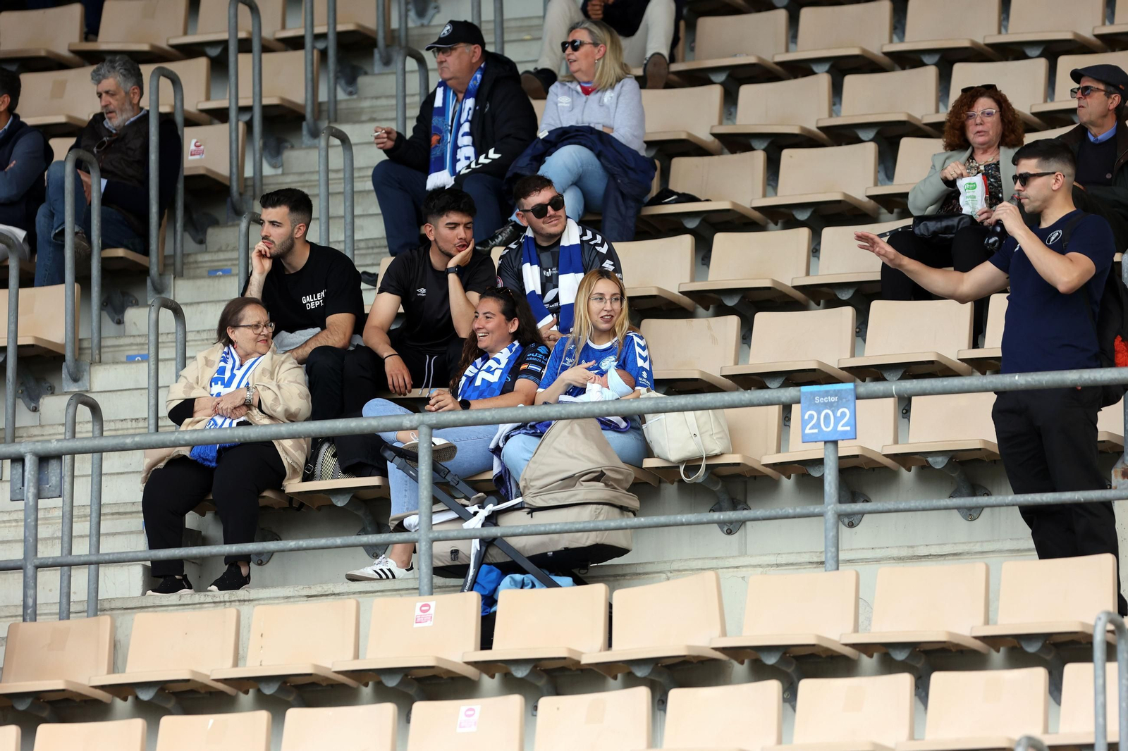 Búscate en el Xerez DFC contra San Fernando CD en Chapín