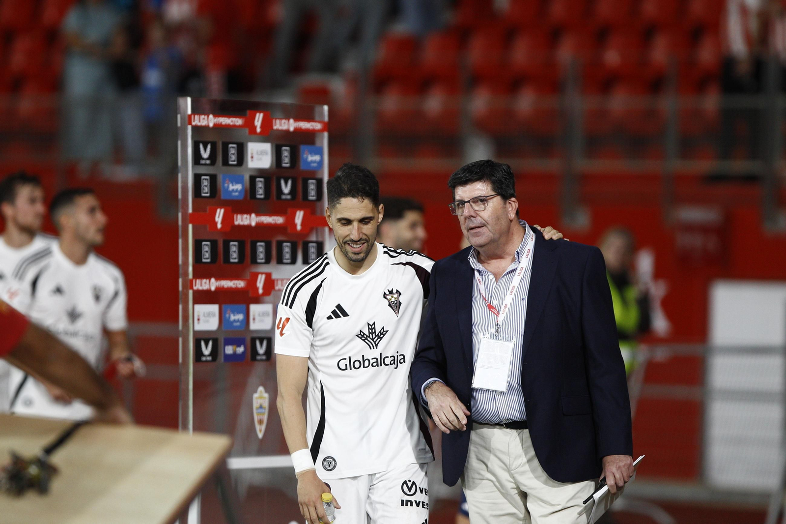 Búscate en las fotos del partido Almería-Albacete