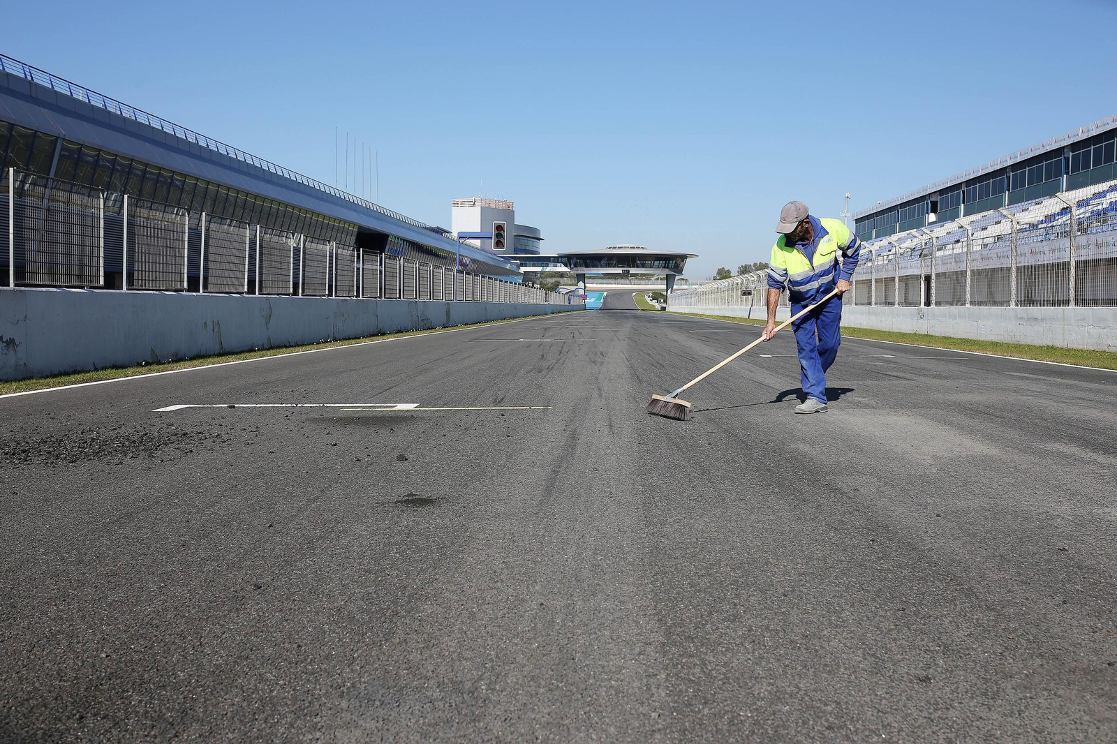 Comienza el reasfaltado del circuito de velocidad de Jerez