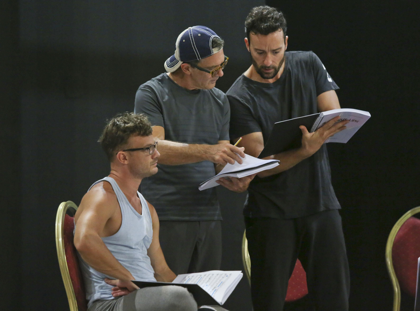 Ensayo con Antonio Banderas de la obra que estrenará el Teatro del Soho