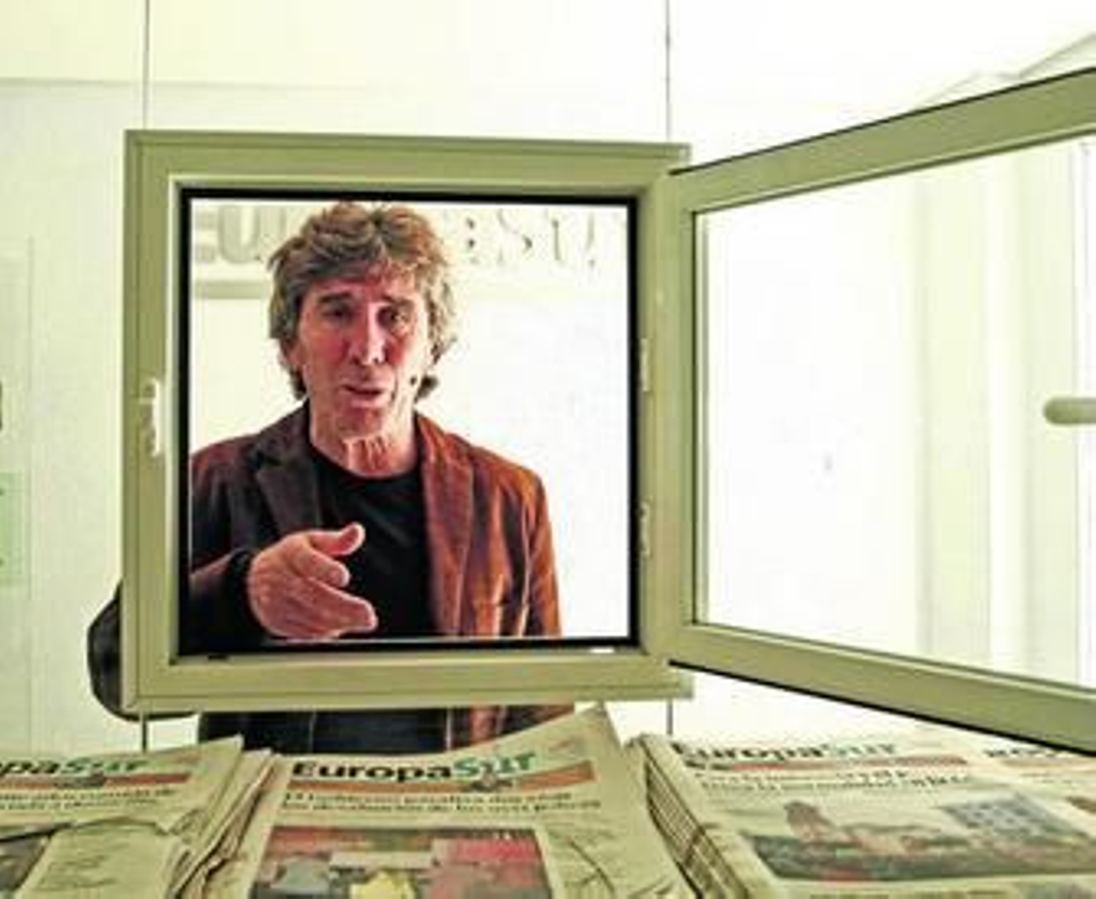 Imagen de Luis Martínez, el Guachi, tras ser entrevistado por este diario.