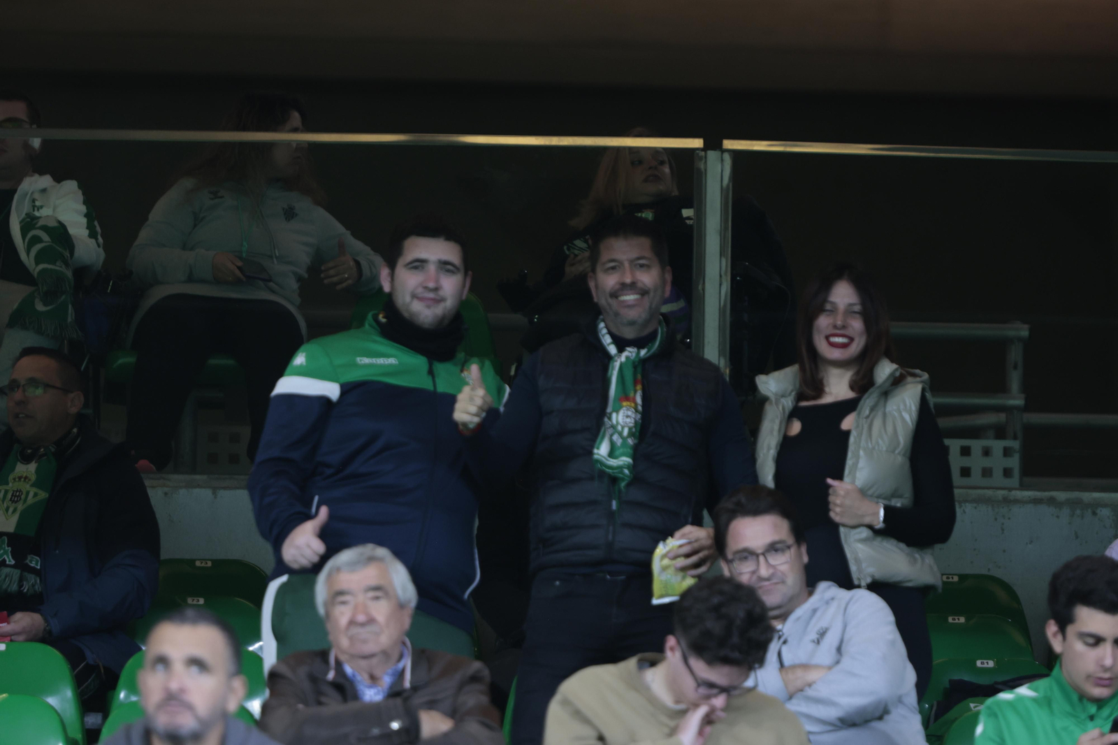 Búscate en las gradas del Villamarín